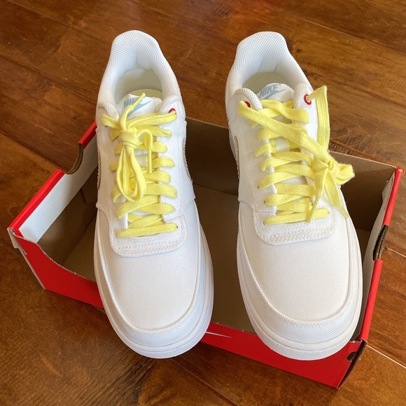 Brand New Nike US 10 EUR 44 Men’s Court Vision Low Canvas White Sesame Sneakers - Picture 9 of 16